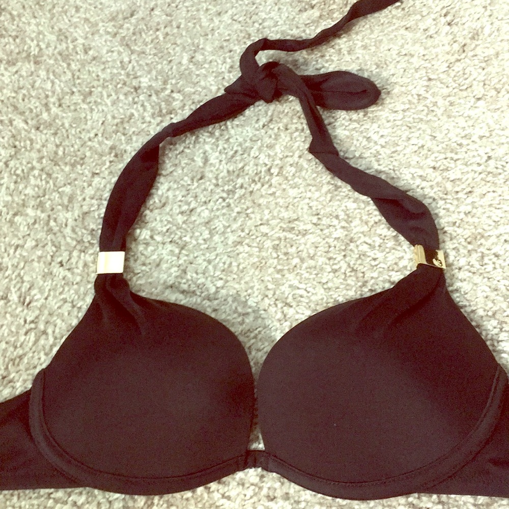 Victoria’s Secret swimsuit top